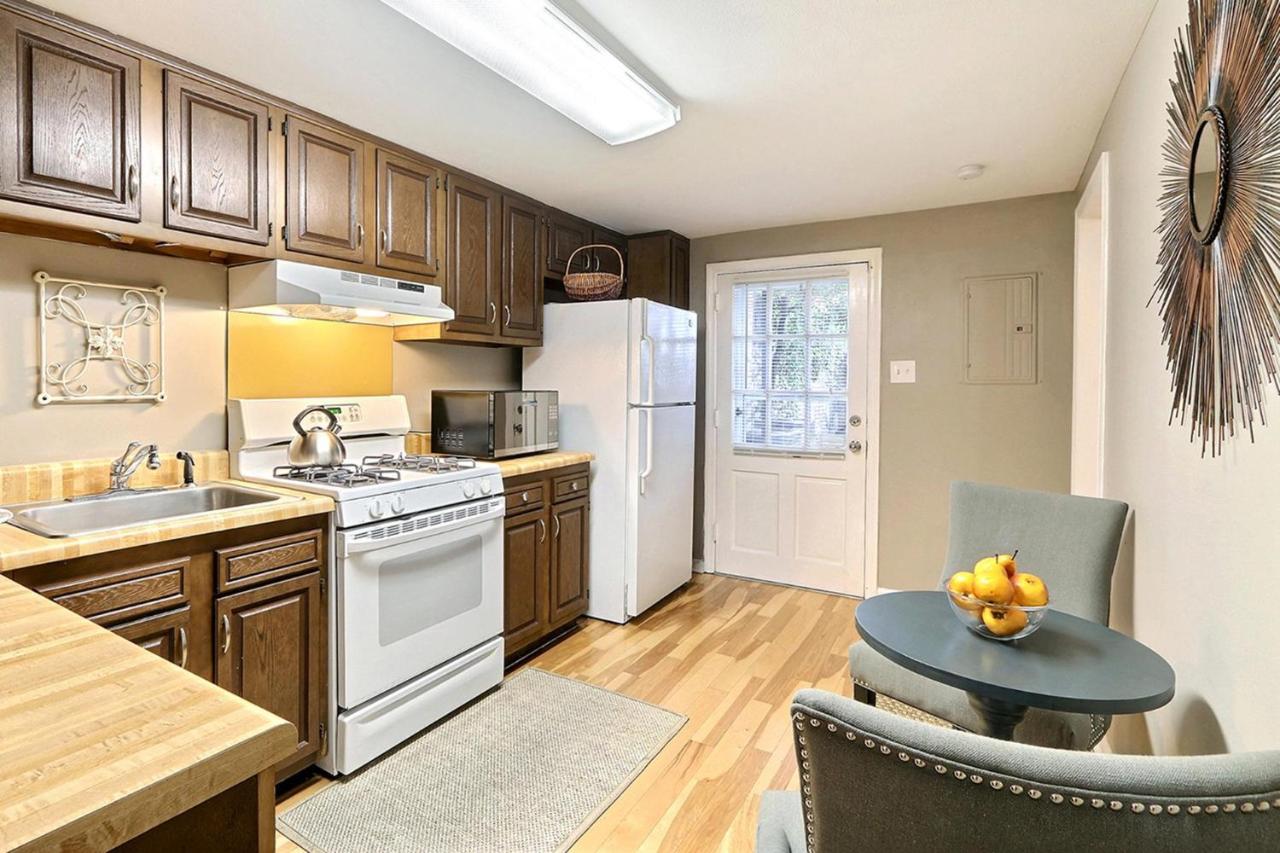 Oglethorpe Manor Garden Level Διαμέρισμα Σαβάνα Εξωτερικό φωτογραφία